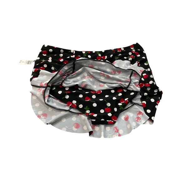 Torrid Swim Skirt Skort Retro Black and Red Cherries Polka Dot Ruffled Ruched 3X - Picture 4 of 4